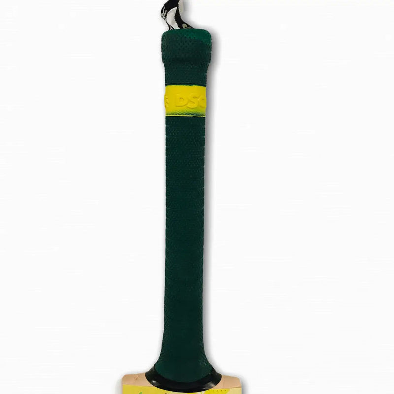 DSC Invincible Raze Cricket Bat English Willow Supreme - Short Handle - BATS - MENS ENGLISH WILLOW