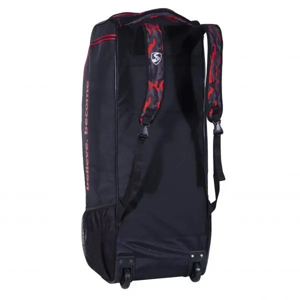 SG SAVAGE X4 CRICKET KIT BAG DUFFLE WHEELIE - BAG - PERSONAL